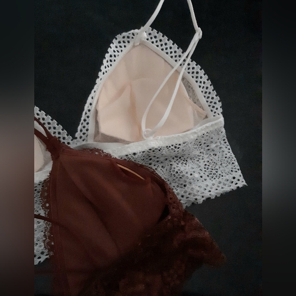 VS-Urban Outfitters Bralette Bundle - Picture 4 of 5